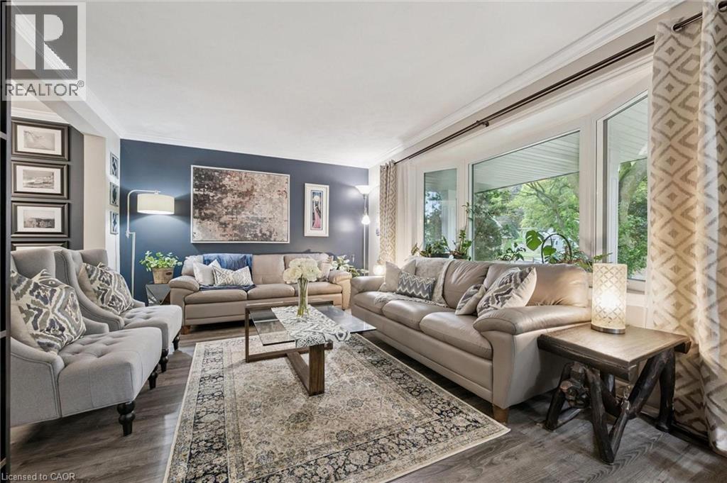 4 Berkley Place, Guelph, Ontario  N1E 1E6 - Photo 4 - 40784708