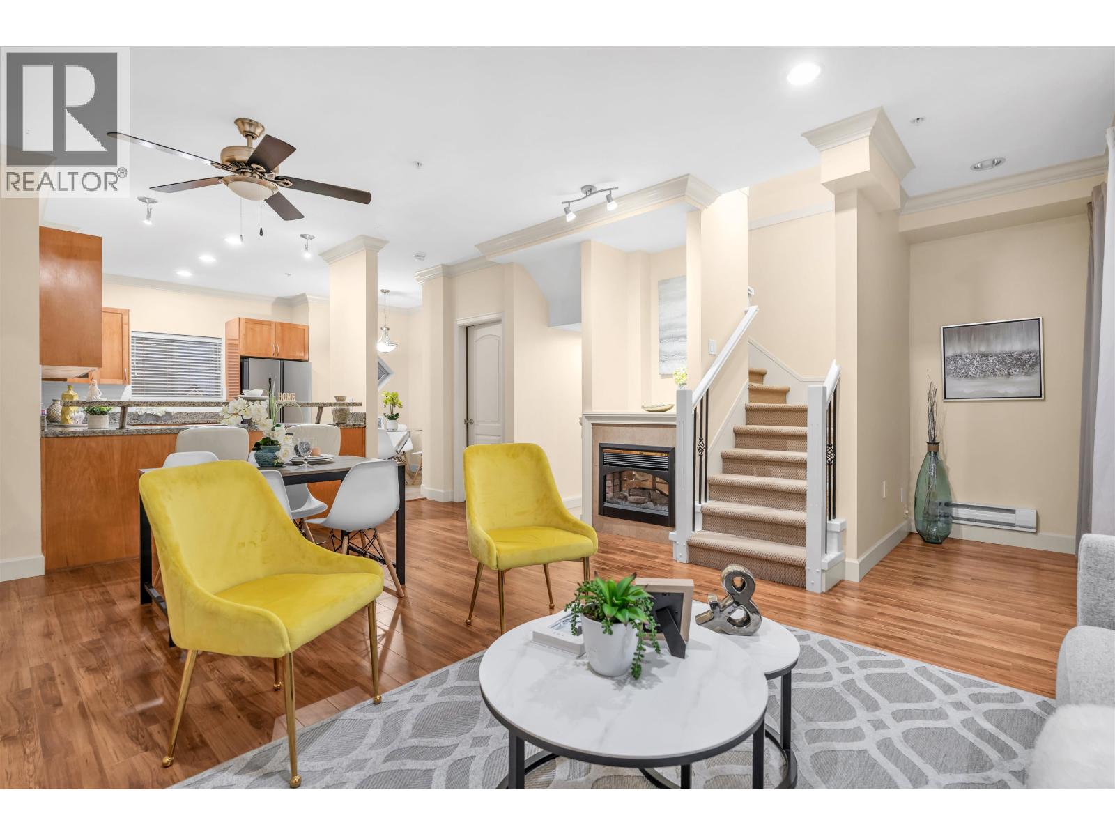 8 3139 Smith Avenue, Burnaby, British Columbia  V5G 2S8 - Photo 7 - R3063596