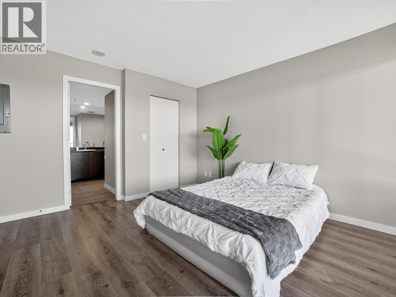 704 39 Sixth Street, New Westminster, British Columbia  V3L 0B3 - Photo 11 - R3063608