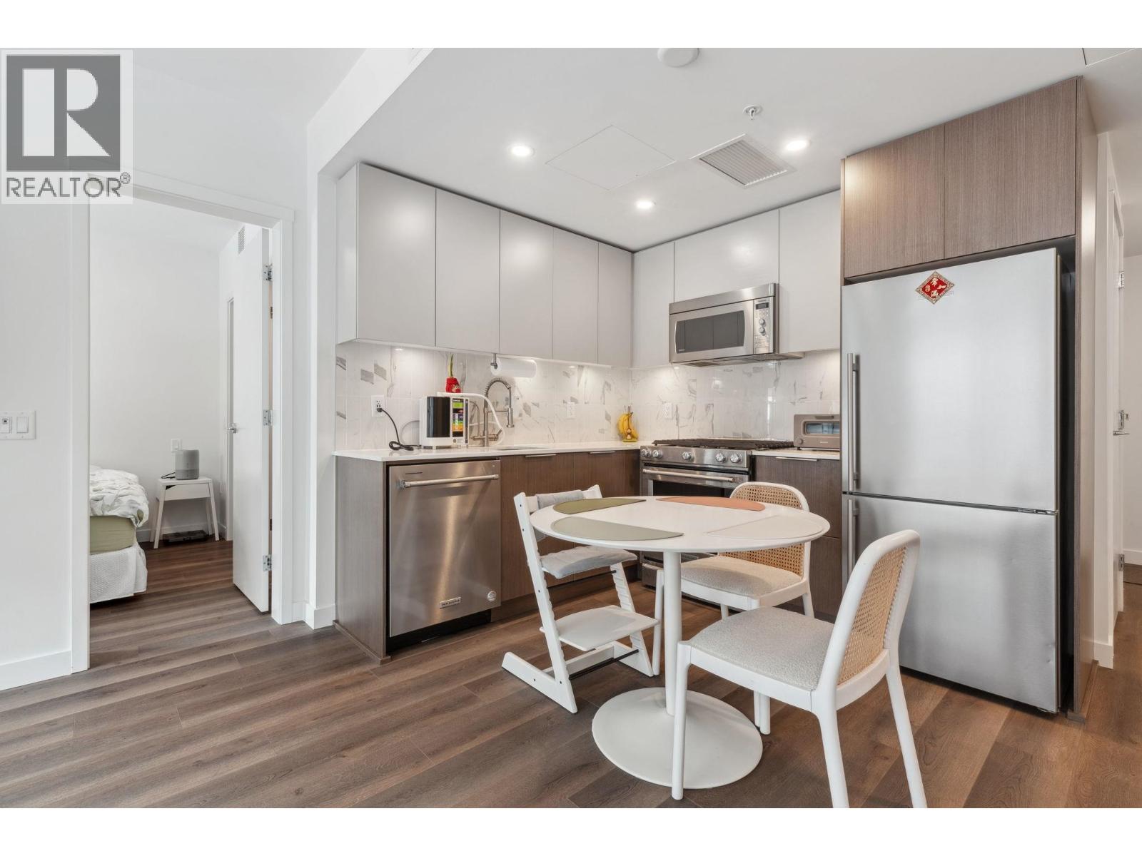 304 648 Lea Avenue, Coquitlam, British Columbia  V3J 0P1 - Photo 8 - R3063611