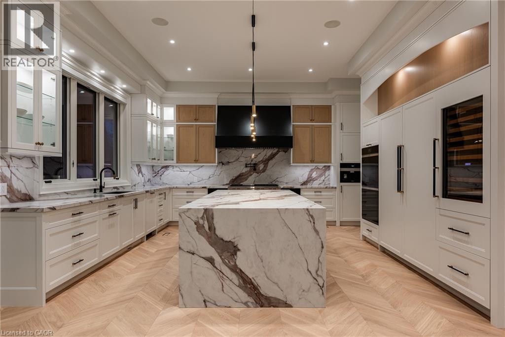 556 Fourth Line, Oakville, Ontario  L6L 5A7 - Photo 7 - 40759589