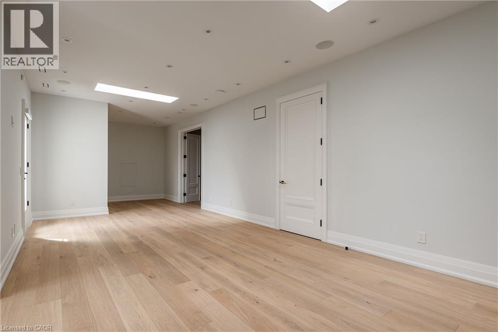 556 Fourth Line, Oakville, Ontario  L6L 5A7 - Photo 33 - 40759589