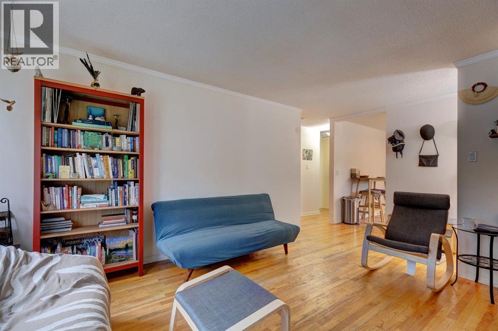 3608 58 Avenue Sw, Calgary, Alberta T3E 5H6 - Photo 6 - A2252662