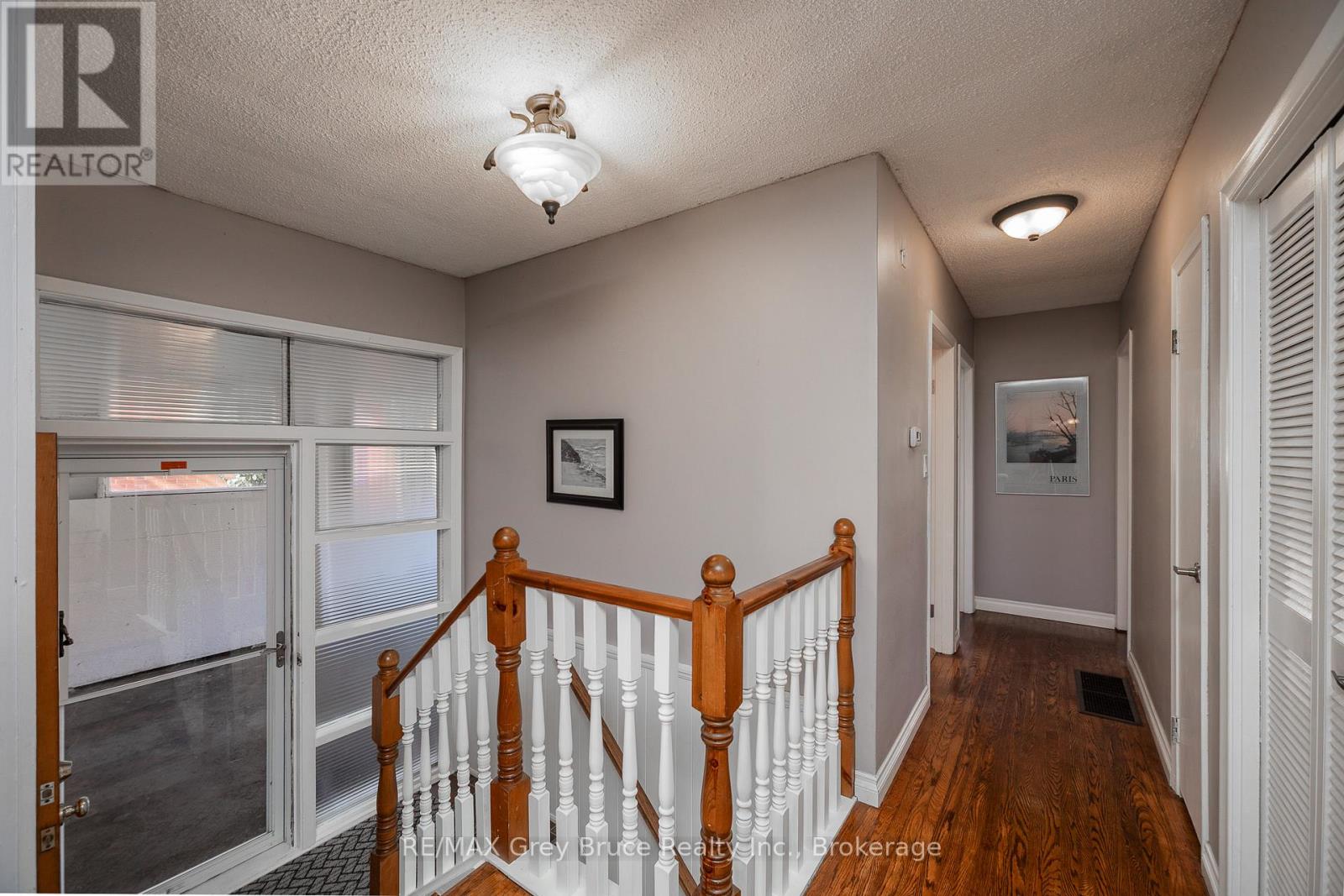 242 6th Avenue E, Owen Sound, Ontario  N4K 2T3 - Photo 4 - X12496874