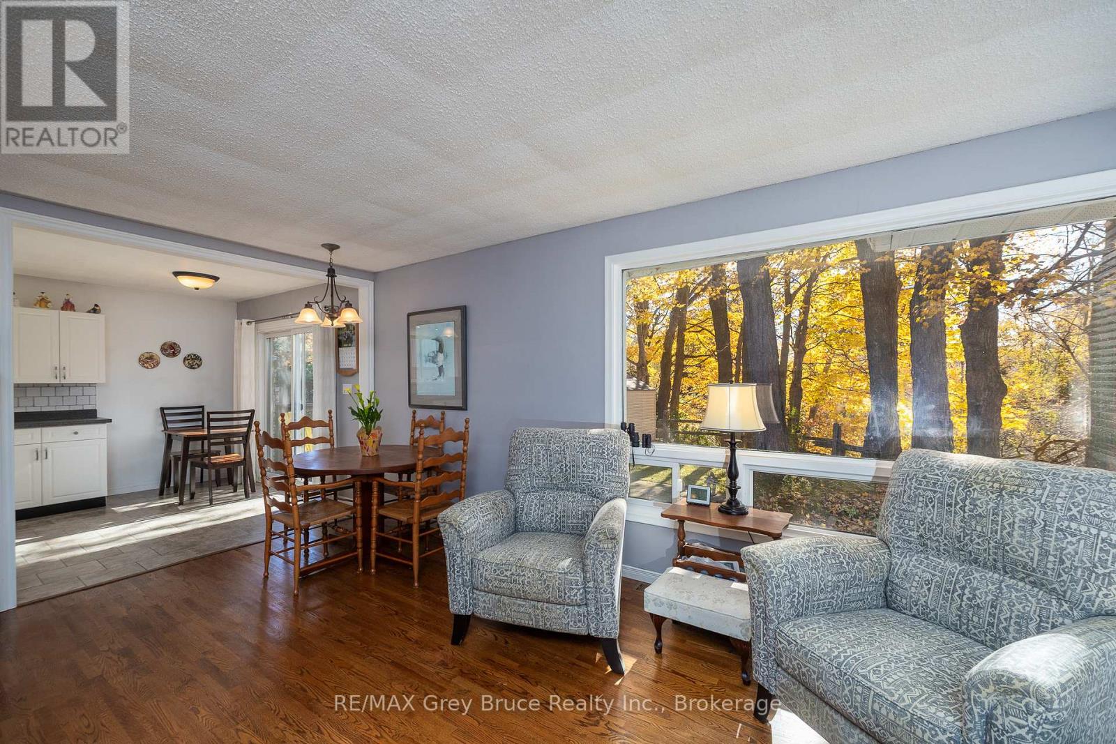 242 6th Avenue E, Owen Sound, Ontario  N4K 2T3 - Photo 9 - X12496874