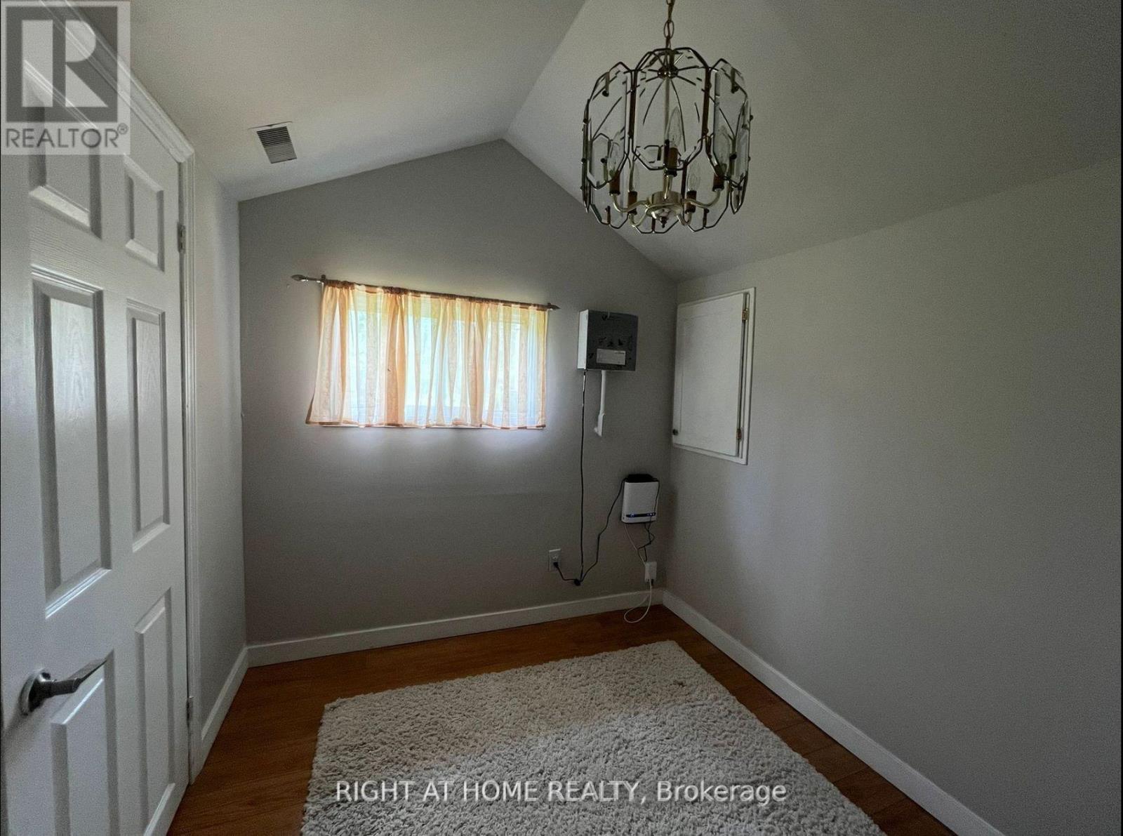 34 Broadview Street, Collingwood, Ontario  L9Y 0X2 - Photo 7 - S12355303