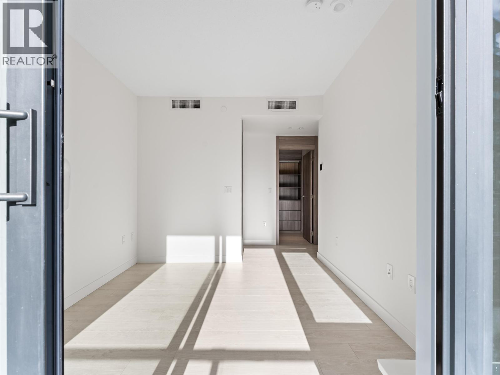 581 8671 Hazelbridge Way, Richmond, British Columbia  V6X 1R3 - Photo 25 - R3063560