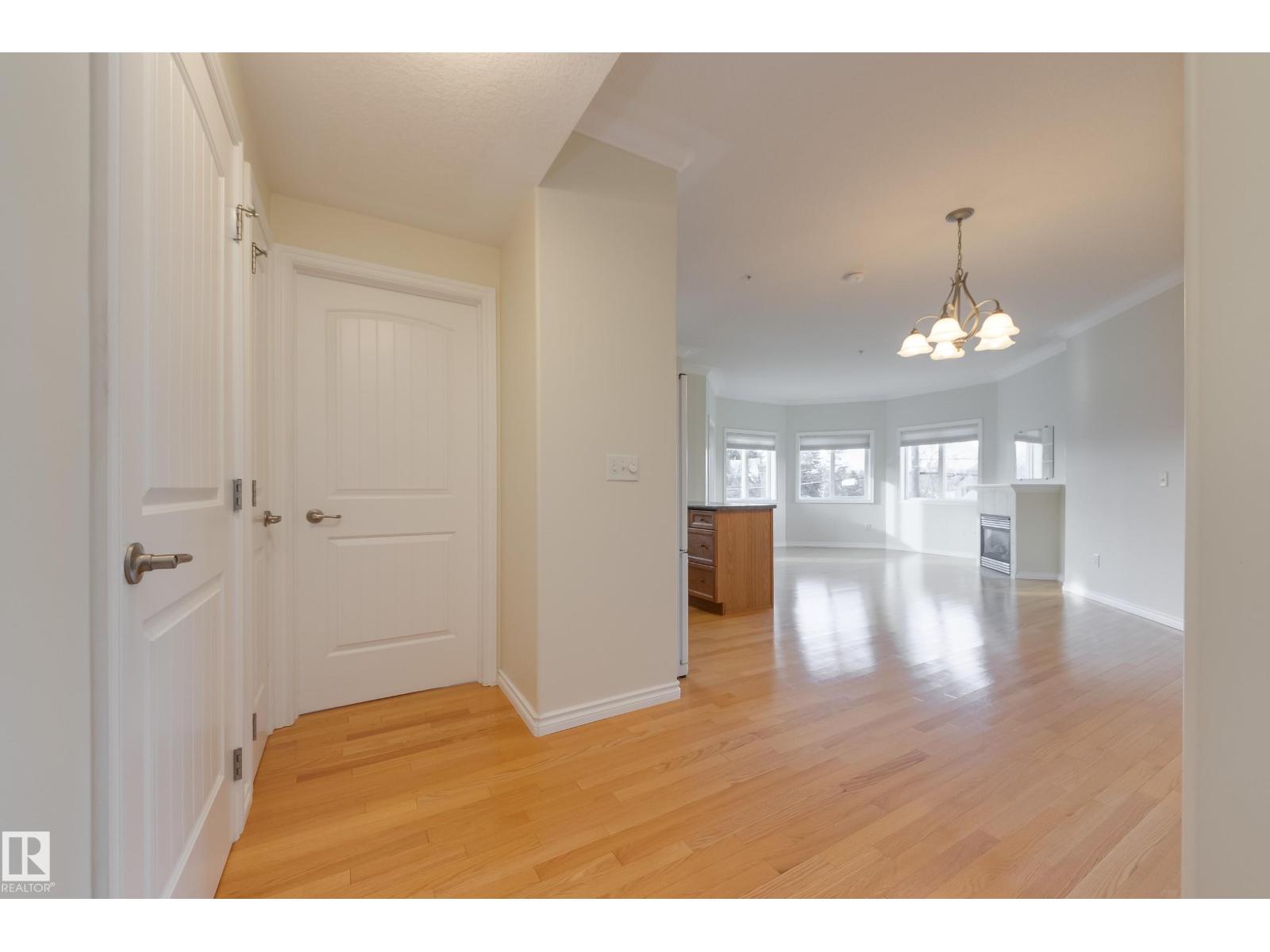 #208 8528 82 Av Nw, Edmonton, Alberta  T6C 0Y8 - Photo 6 - E4464241