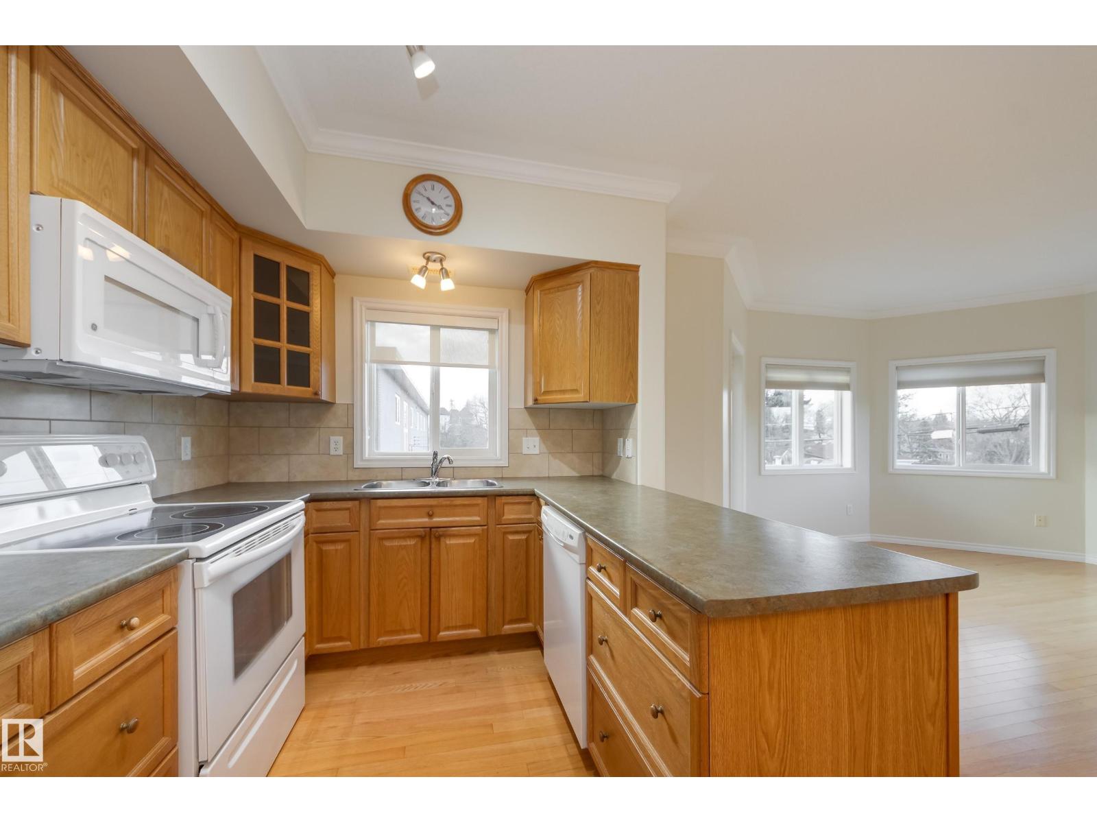 #208 8528 82 Av Nw, Edmonton, Alberta  T6C 0Y8 - Photo 9 - E4464241