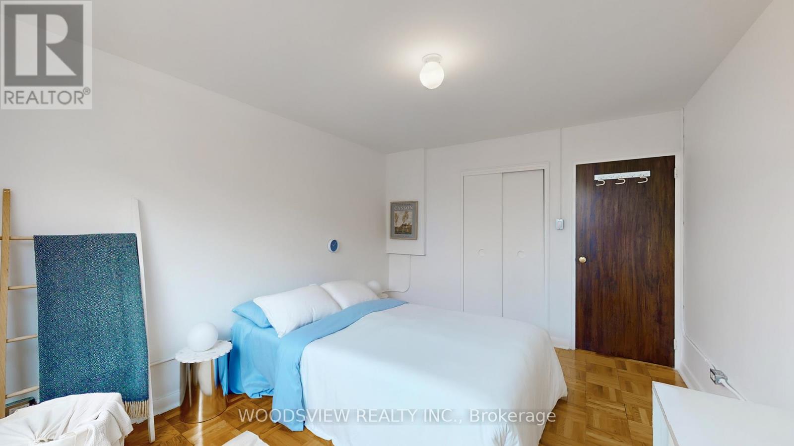 9 - 554 Harvie Avenue, Toronto, Ontario  M6E 4M1 - Photo 7 - W12416683