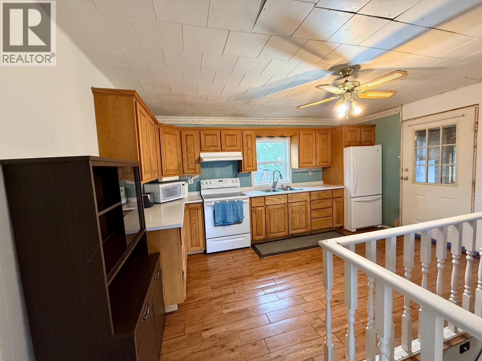 2098 E Mclaren Road, Prince George, British Columbia  V2N 6T9 - Photo 15 - R3063619