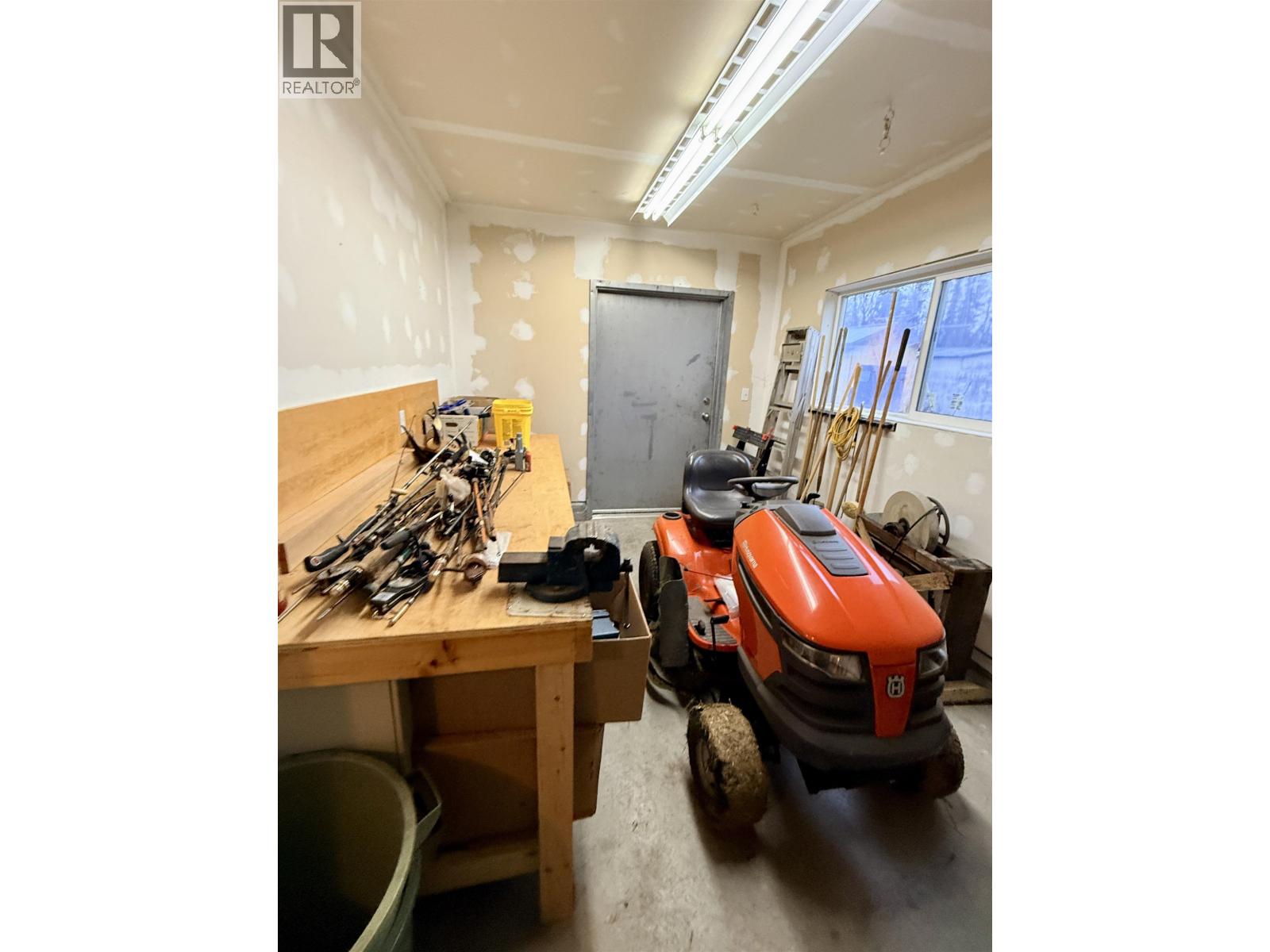 2098 E Mclaren Road, Prince George, British Columbia  V2N 6T9 - Photo 28 - R3063619