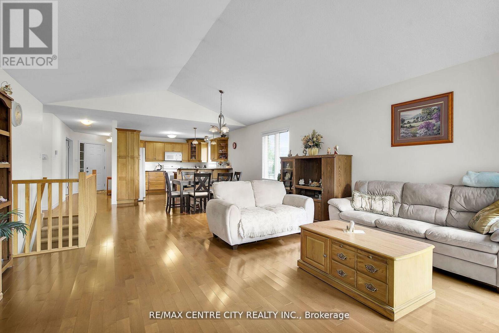 1307 Nicole Avenue, London North, Ontario  N5X 4M7 - Photo 21 - X12485138