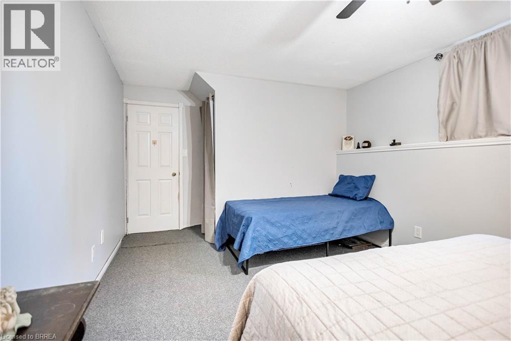 11 Fourth Avenue, Brantford, Ontario  N3S 7T9 - Photo 23 - 40778691