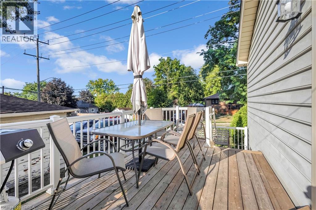 11 Fourth Avenue, Brantford, Ontario  N3S 7T9 - Photo 31 - 40778691