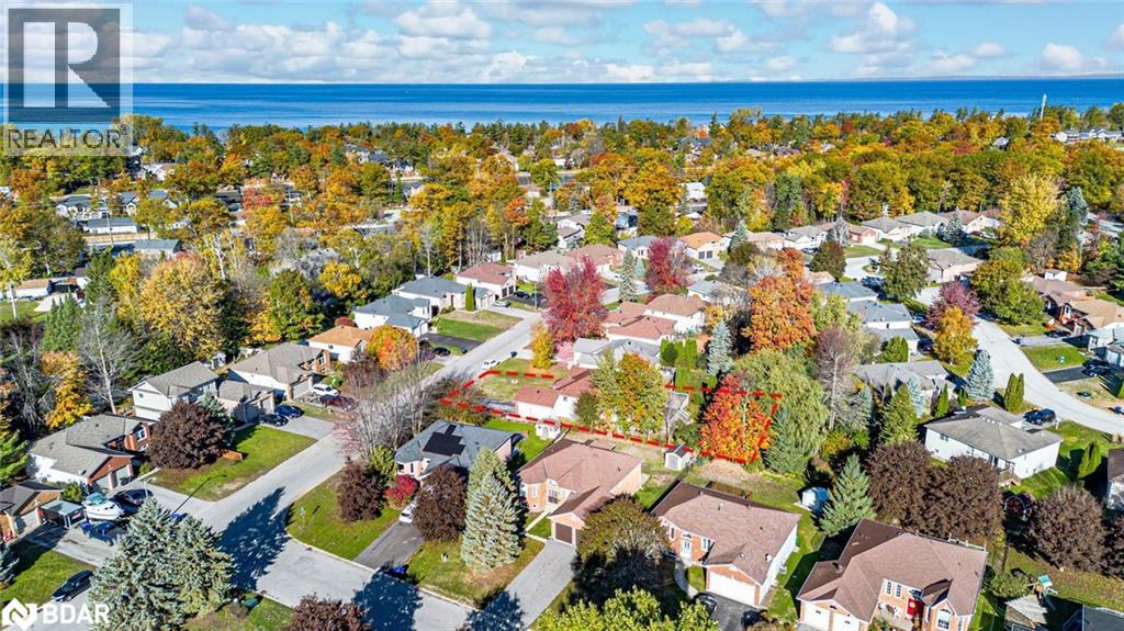 29 Silver Birch Avenue, Wasaga Beach, Ontario L9Z 1B7 - Photo 2 - 40779216