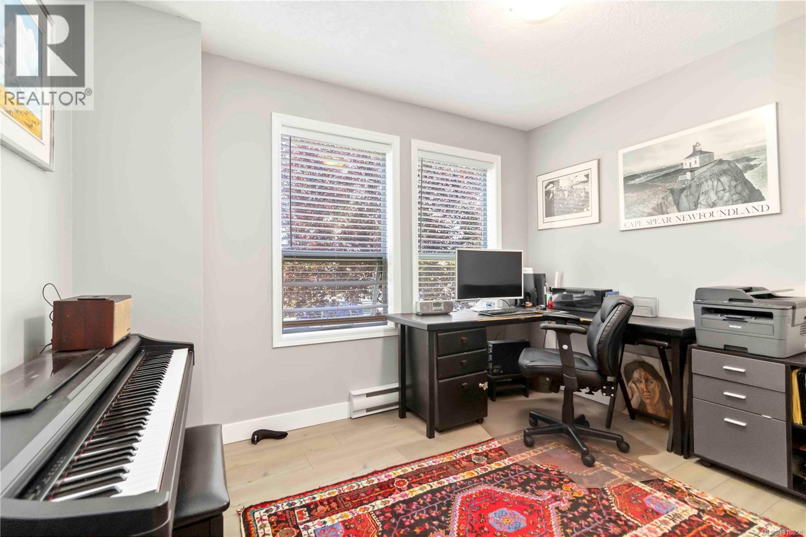 203 9945 Fifth St, Sidney, British Columbia  V8L 2X6 - Photo 22 - 1018658