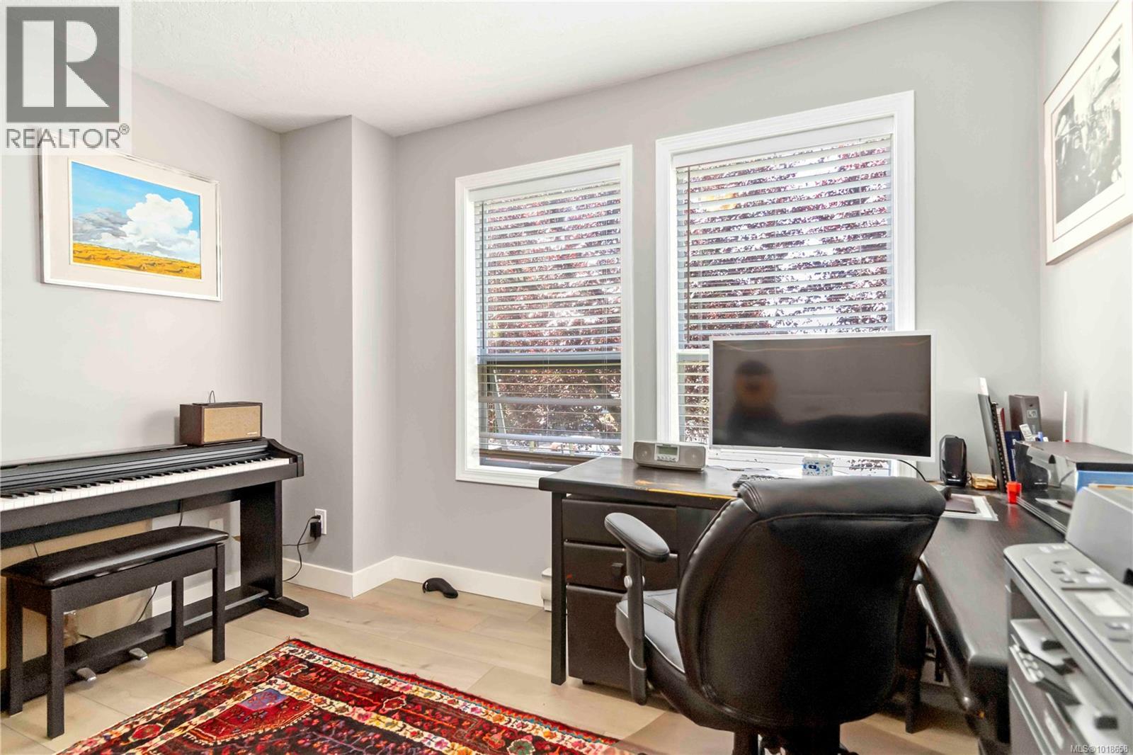 203 9945 Fifth St, Sidney, British Columbia  V8L 2X6 - Photo 23 - 1018658