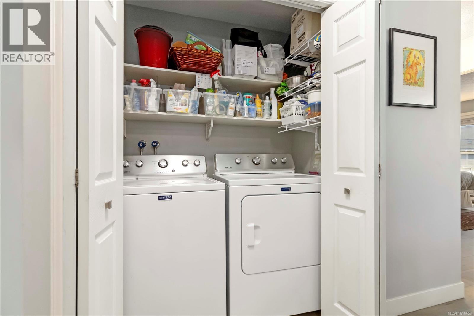 203 9945 Fifth St, Sidney, British Columbia  V8L 2X6 - Photo 32 - 1018658