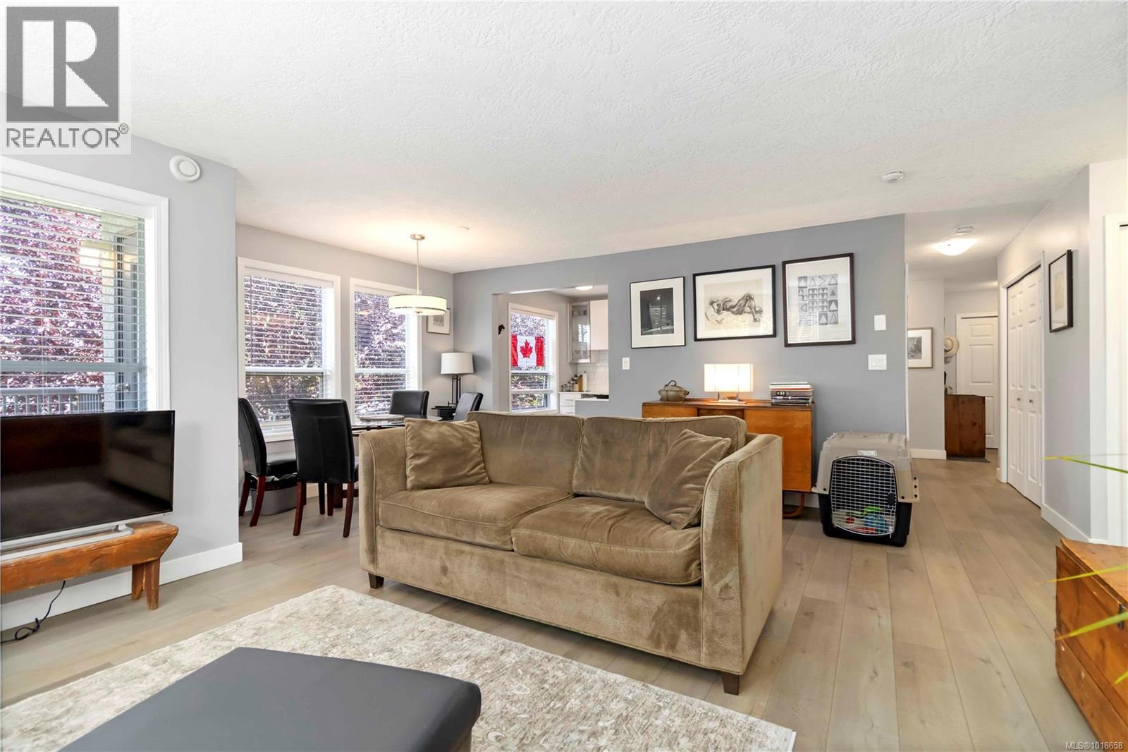 203 9945 Fifth St, Sidney, British Columbia  V8L 2X6 - Photo 9 - 1018658