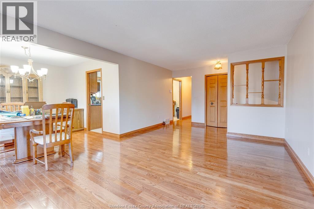 549 Estate Park, Tecumseh, Ontario  N8N 3C5 - Photo 11 - 25027704