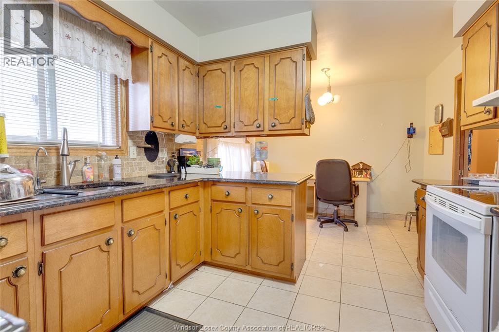 549 Estate Park, Tecumseh, Ontario  N8N 3C5 - Photo 13 - 25027704