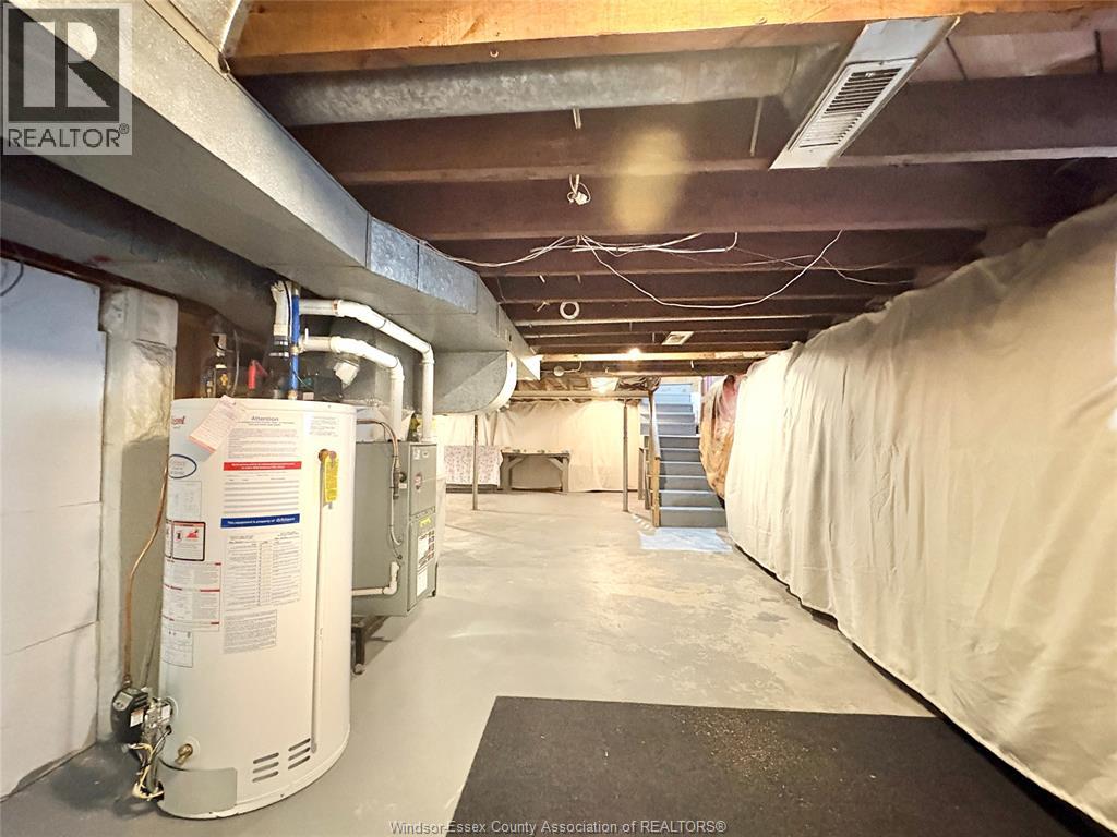 1794 Gladstone Unit# Back, Windsor, Ontario  N8W 2N3 - Photo 12 - 25027652