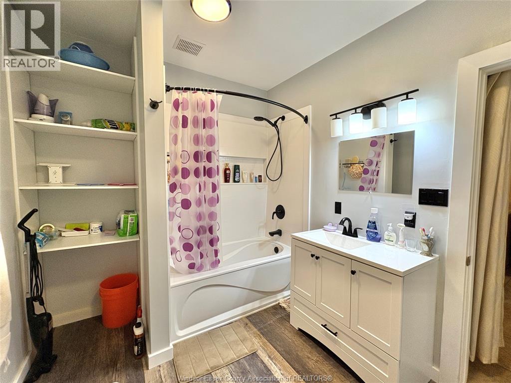 1794 Gladstone Unit# Front, Windsor, Ontario  N8W 2N3 - Photo 8 - 25027651