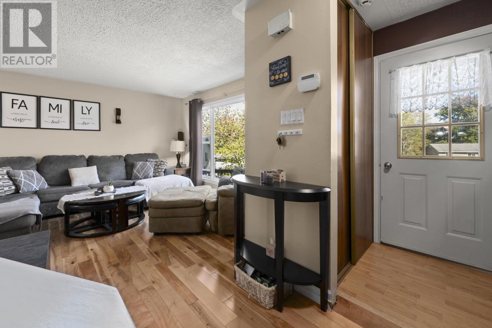 26 Steeves Court, Lower Sackville, Nova Scotia  B4C 1K4 - Photo 4 - 202526210