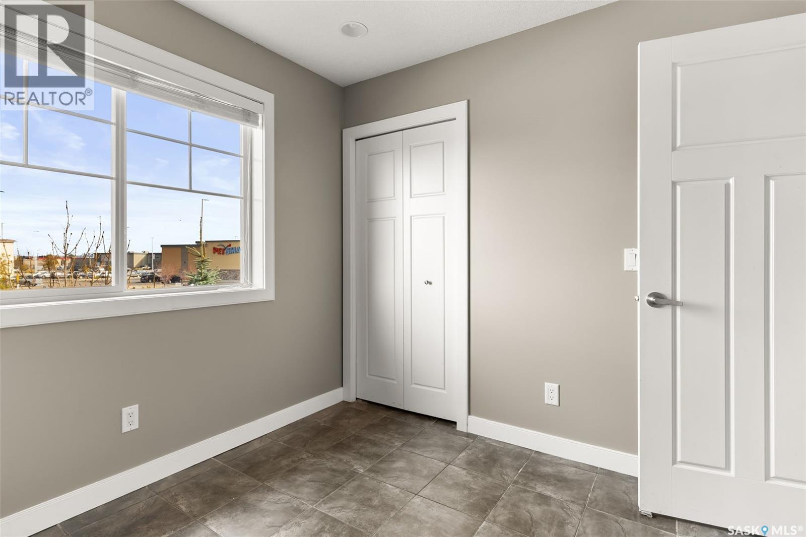 69 5035 James Hill Road, Regina, Saskatchewan  S4W 0B9 - Photo 18 - SK022144