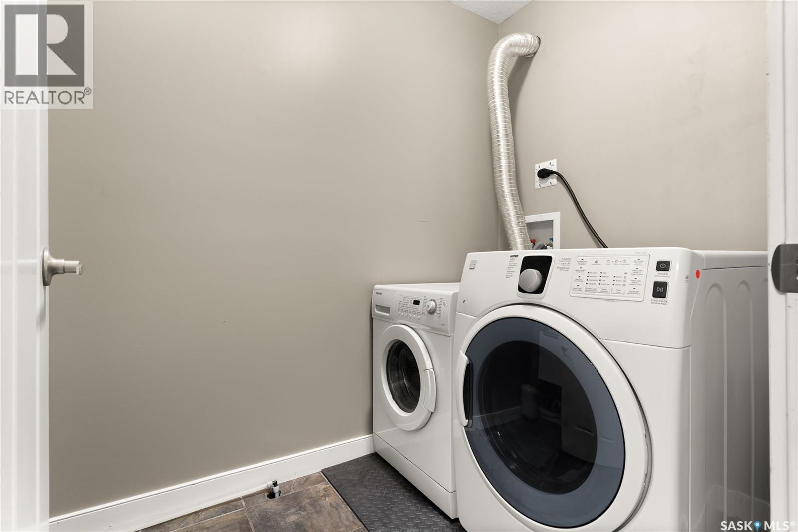 69 5035 James Hill Road, Regina, Saskatchewan  S4W 0B9 - Photo 21 - SK022144