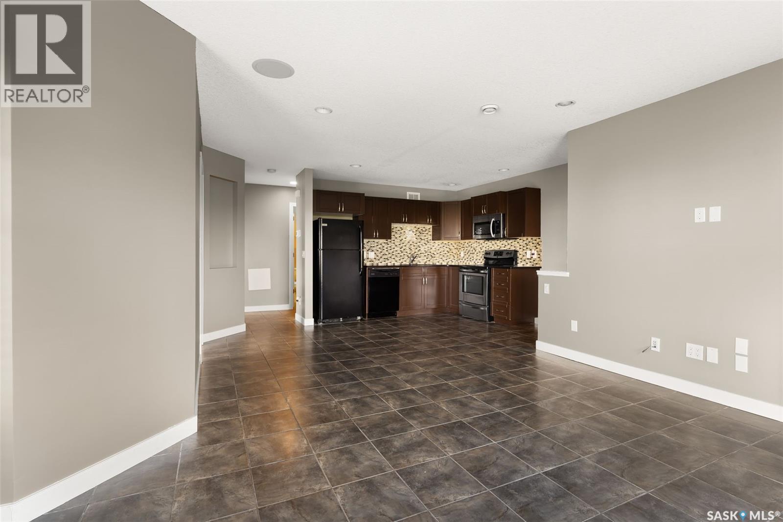 69 5035 James Hill Road, Regina, Saskatchewan  S4W 0B9 - Photo 7 - SK022144