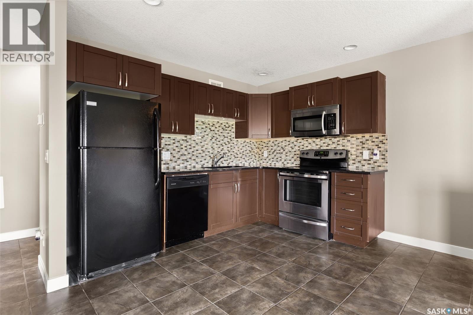 69 5035 James Hill Road, Regina, Saskatchewan  S4W 0B9 - Photo 8 - SK022144