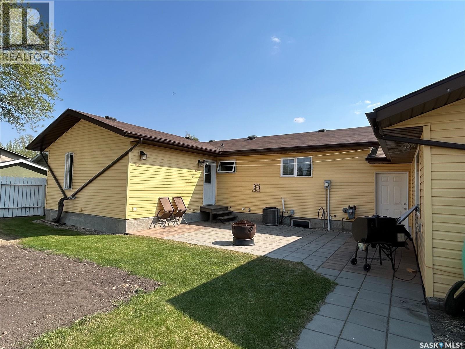 5 Main Crescent, Muenster, Saskatchewan  S0K 2Y0 - Photo 41 - SK022069