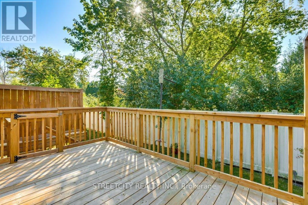 29 - 680 Commissioners Road, London South, Ontario  N6K 4T8 - Photo 41 - X12419139