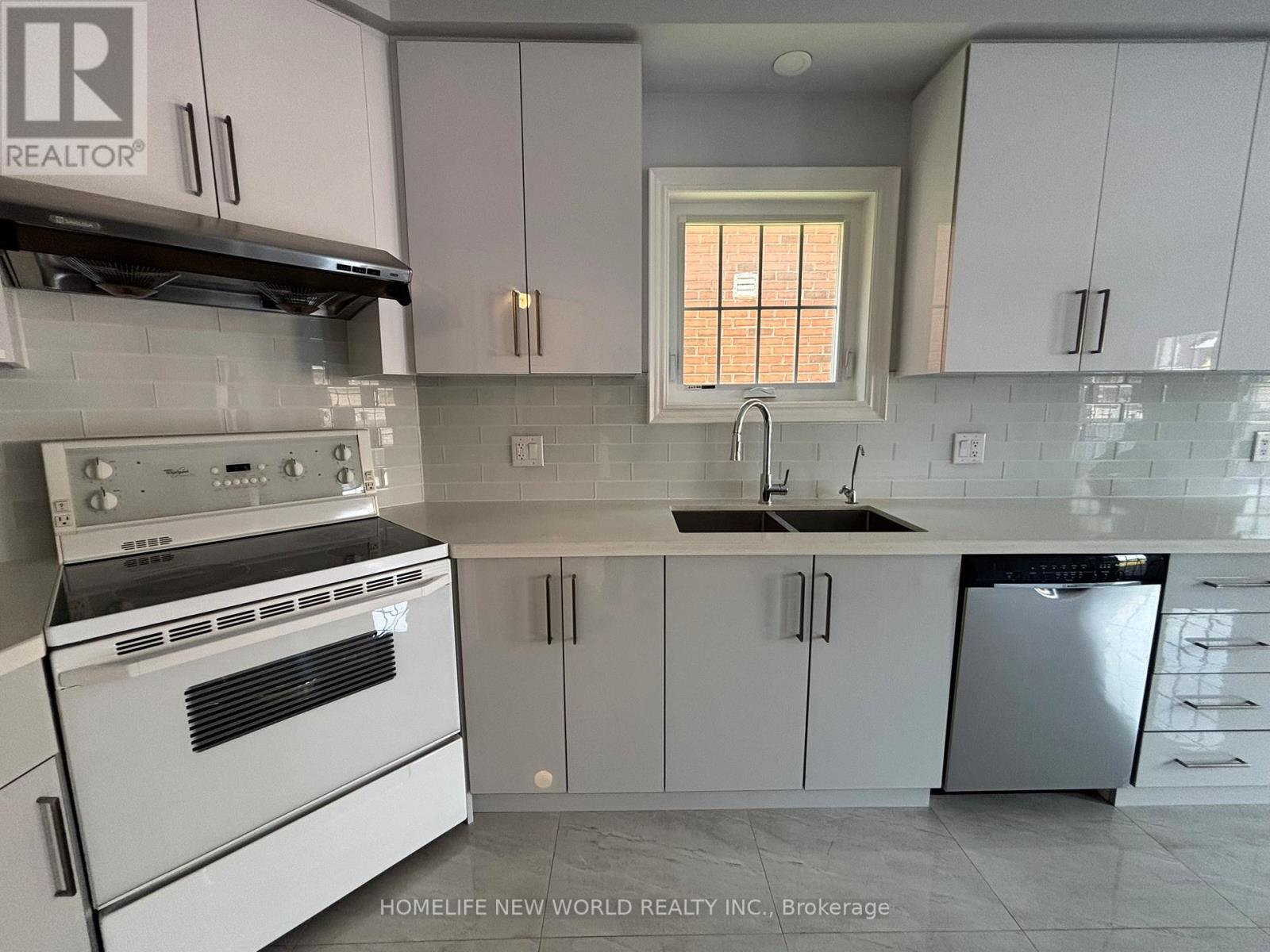 2336 Bur Oak Avenue, Markham, Ontario  L6E 1L6 - Photo 13 - N12496538