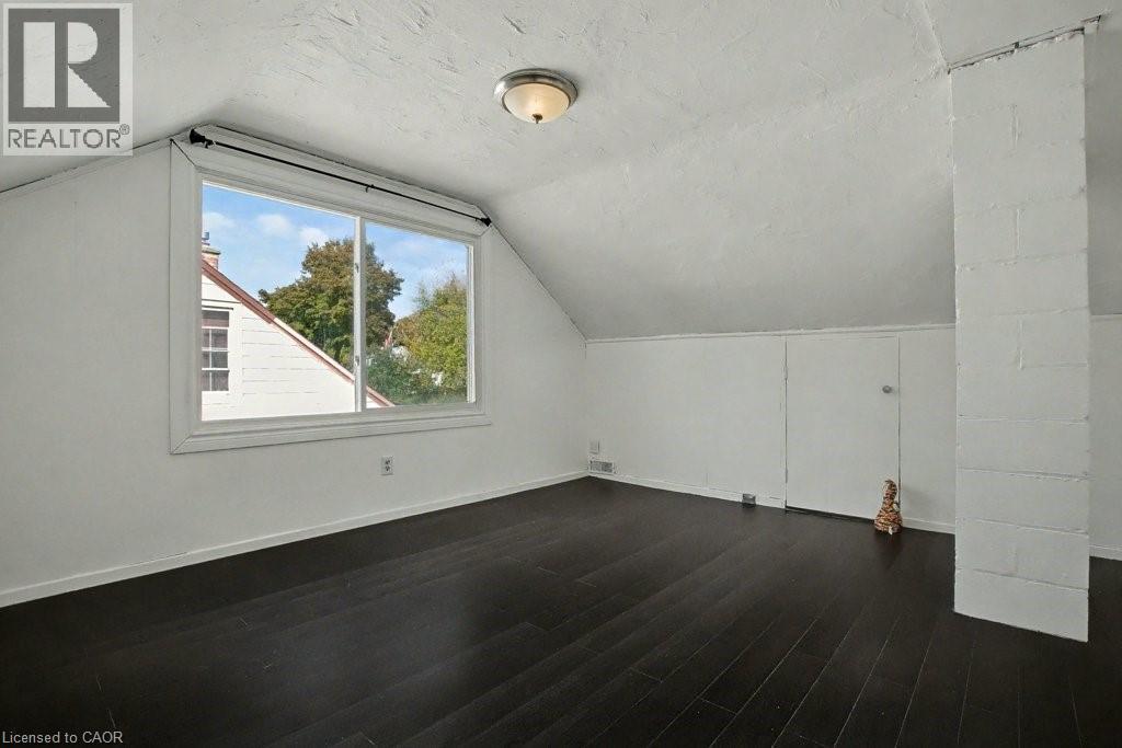 160 Pleasant Avenue, Kitchener, Ontario  N2M 4A6 - Photo 15 - 40784629