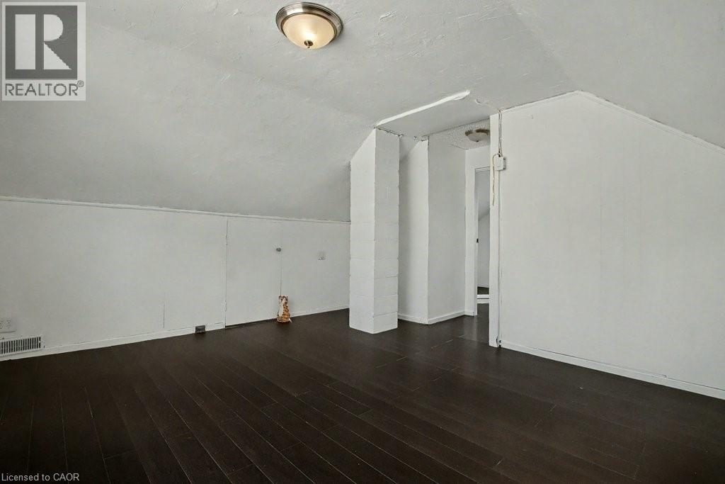 160 Pleasant Avenue, Kitchener, Ontario  N2M 4A6 - Photo 16 - 40784629