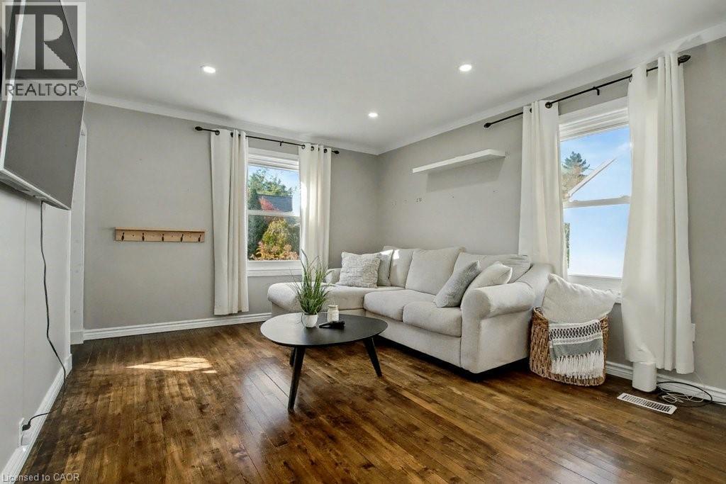 160 Pleasant Avenue, Kitchener, Ontario  N2M 4A6 - Photo 5 - 40784629