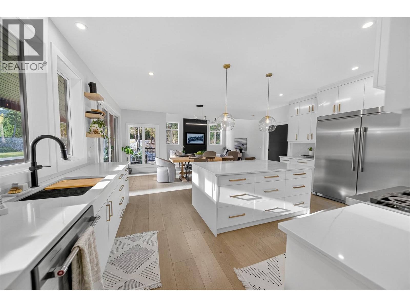 1323 Mcdonald Road, Cranbrook, British Columbia V1C 6V9 - Photo 11 - 10366943