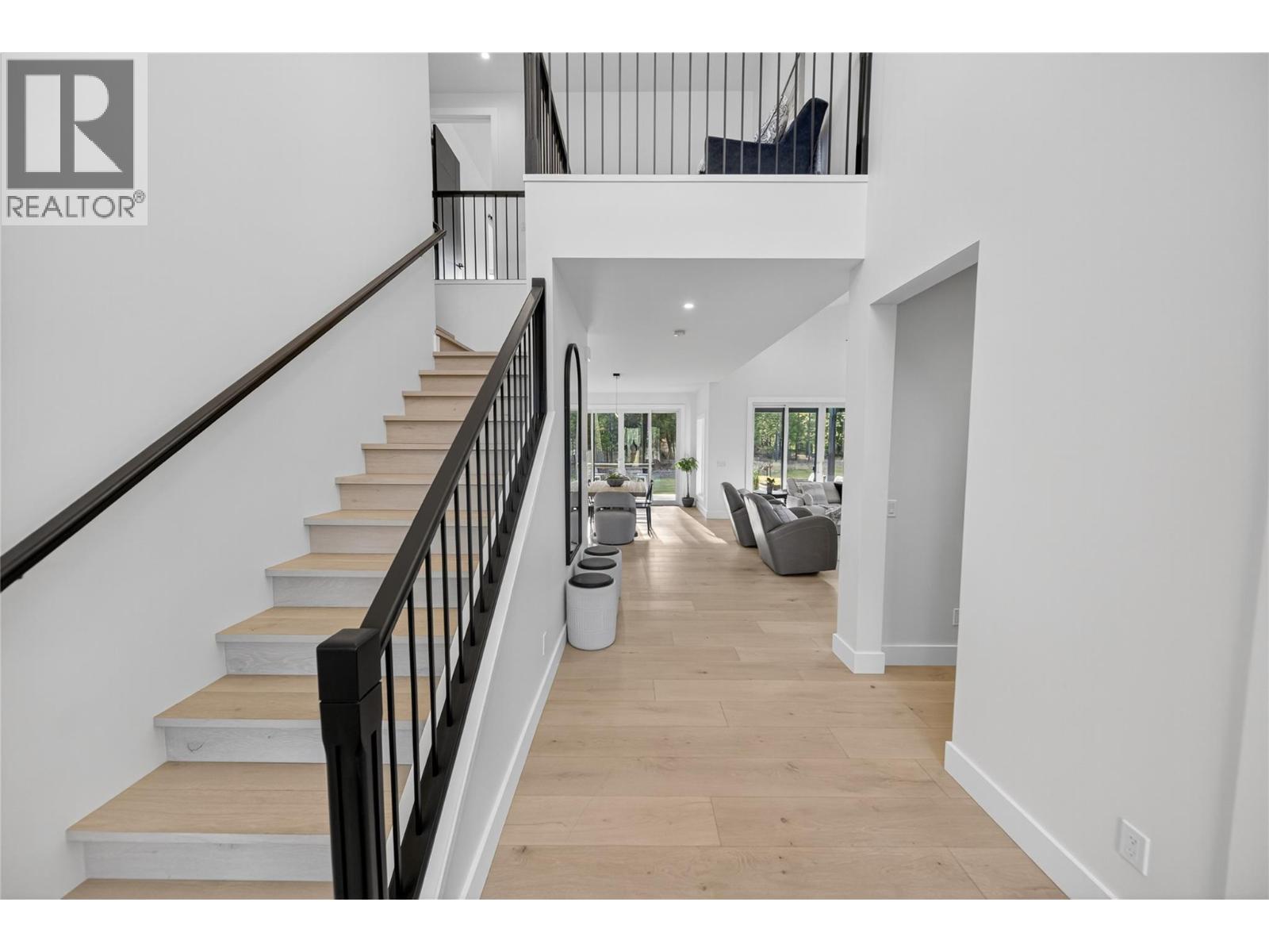 1323 Mcdonald Road, Cranbrook, British Columbia V1C 6V9 - Photo 16 - 10366943