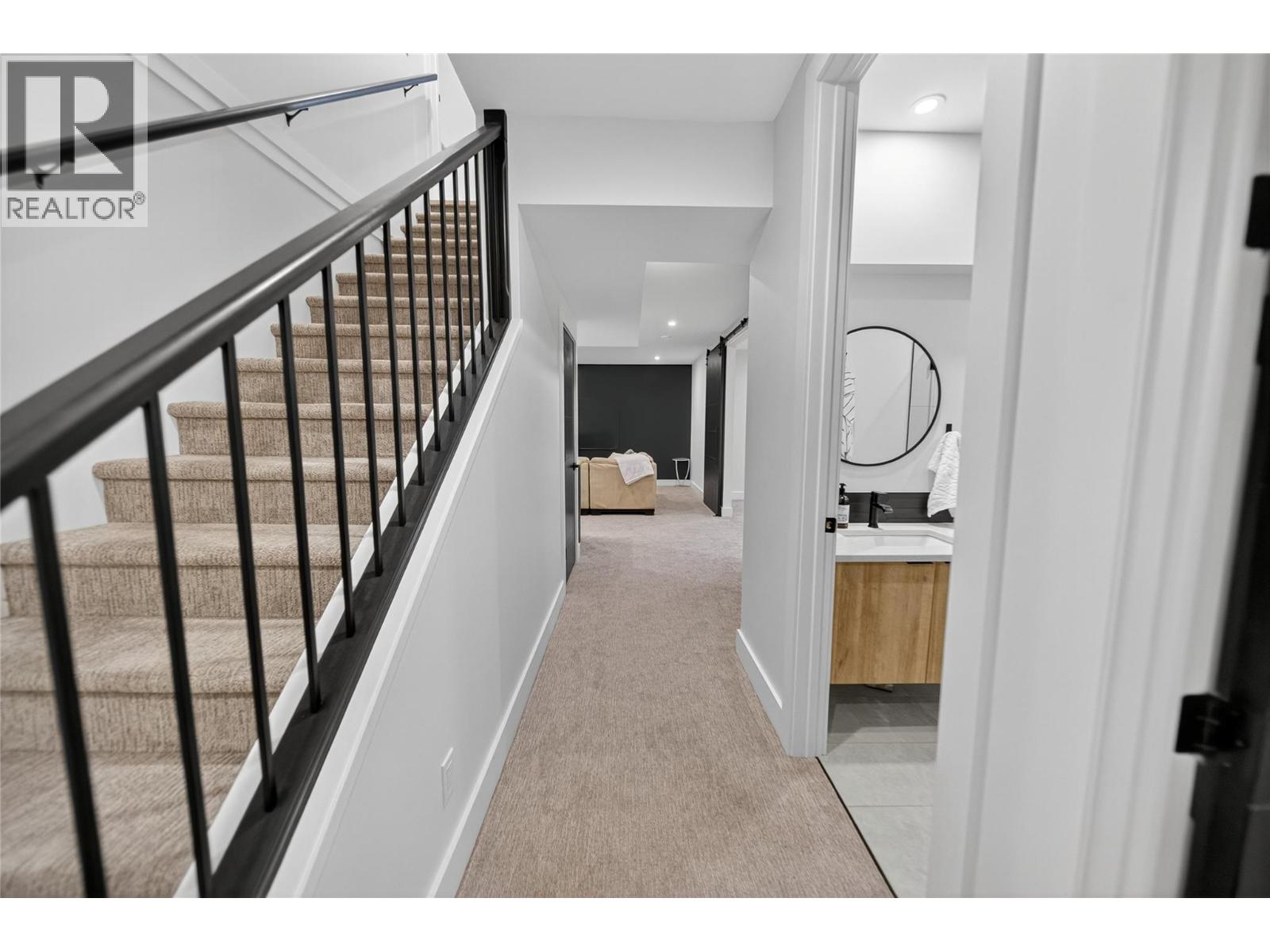 1323 Mcdonald Road, Cranbrook, British Columbia V1C 6V9 - Photo 40 - 10366943