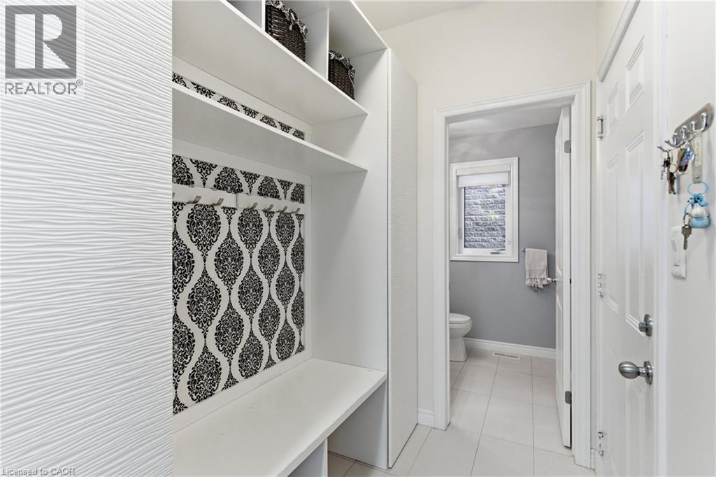 142 Irwin Avenue, Ancaster, Ontario  L9K 0G2 - Photo 4 - 40781611