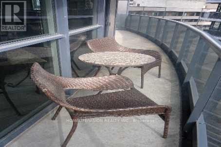 1707 - 21 Carlton Street, Toronto, Ontario  M5B 1L3 - Photo 9 - C12496960