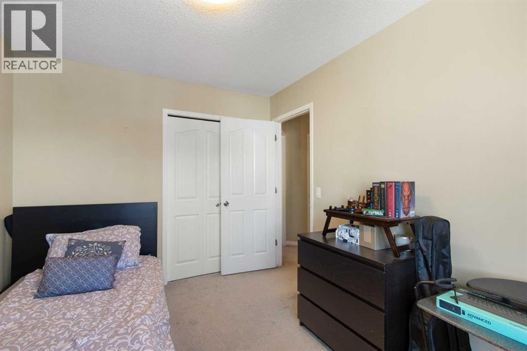 38 Spring Crescent Sw, Calgary, Alberta  T3H 3V2 - Photo 21 - A2265193