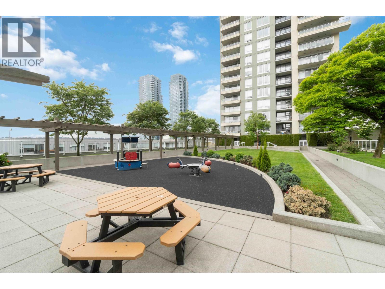 1904 39 Sixth Street, New Westminster, British Columbia  V3L 0B3 - Photo 25 - R3063554