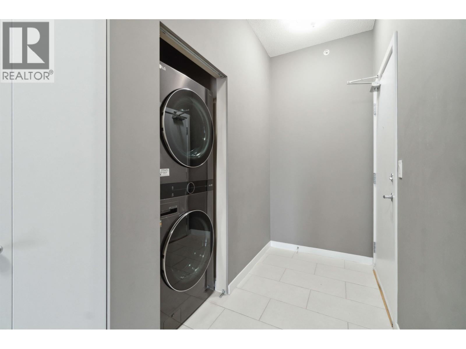 1904 39 Sixth Street, New Westminster, British Columbia  V3L 0B3 - Photo 24 - R3063554