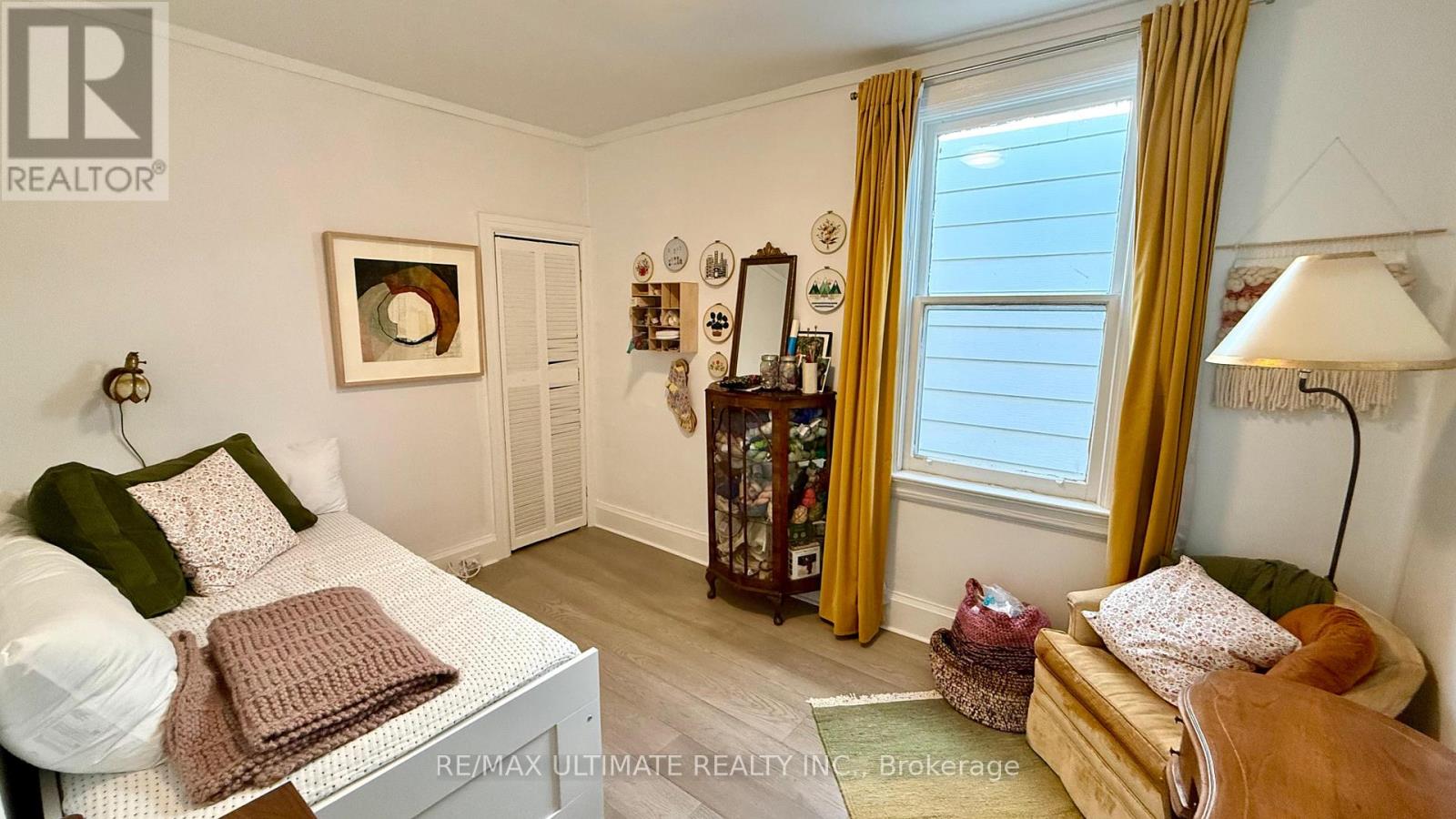 Main - 33 Alton Avenue, Toronto, Ontario  M4L 2M3 - Photo 12 - E12496868