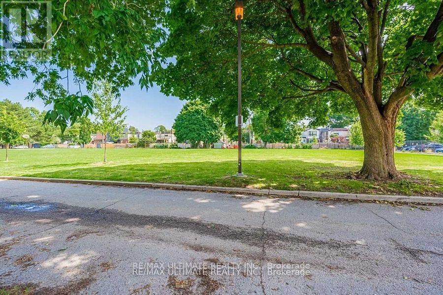 Main - 33 Alton Avenue, Toronto, Ontario  M4L 2M3 - Photo 23 - E12496868