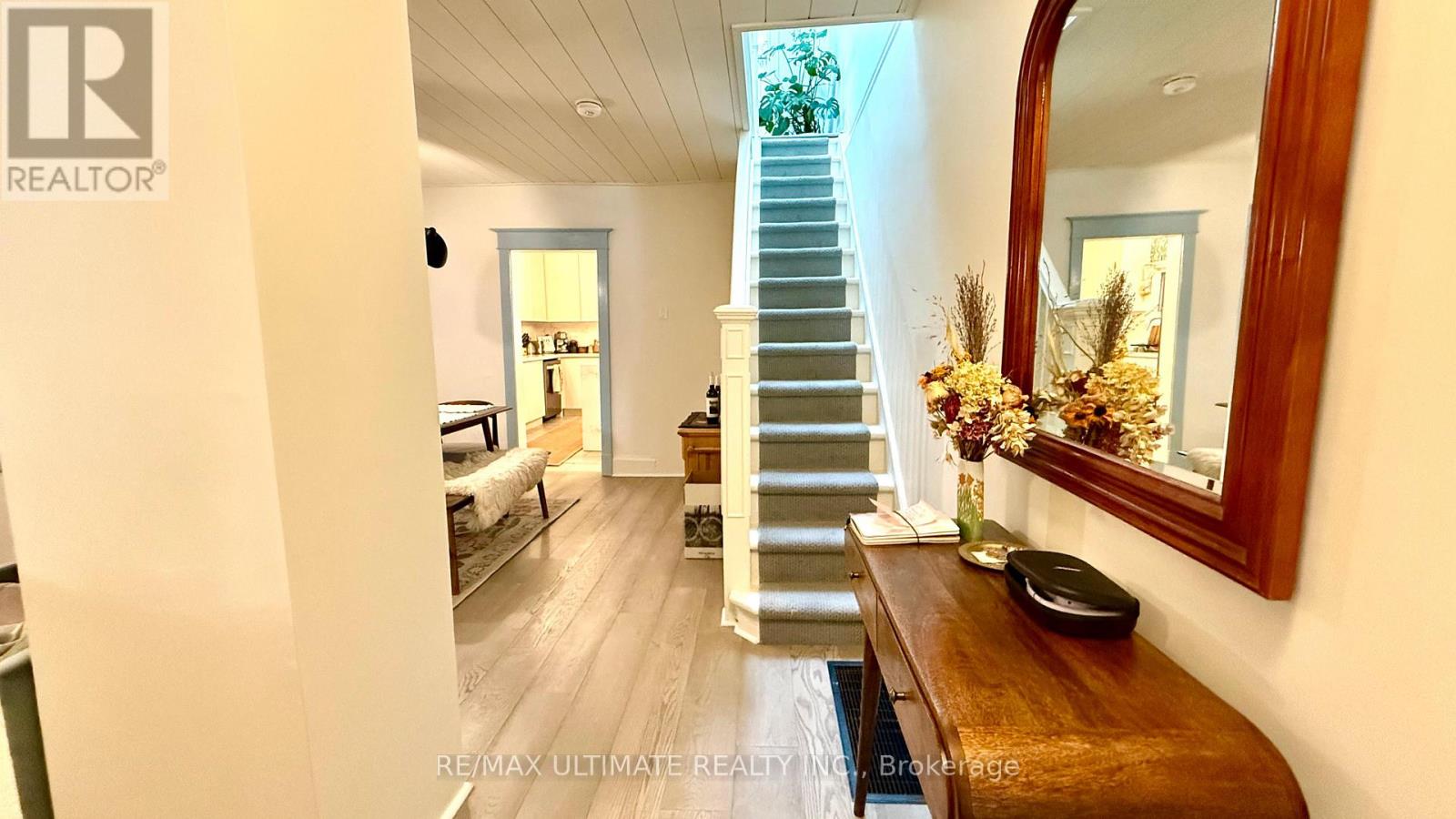 Main - 33 Alton Avenue, Toronto, Ontario  M4L 2M3 - Photo 9 - E12496868